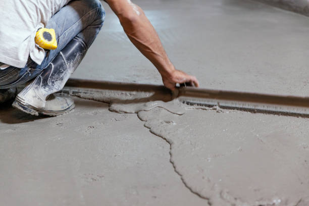 Best Concrete Pool Decks in Old Greenwich, CT